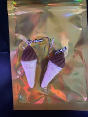 ice cream earrings